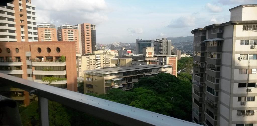 Apartment In A Nice Place With Services Caracas Zewnętrze zdjęcie